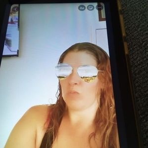 Meet your Posher, Gina